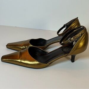 Vintage COACH Metallic Gold Kitten Heels Pumps Sz 8.5 Square Toe Ankle Strap